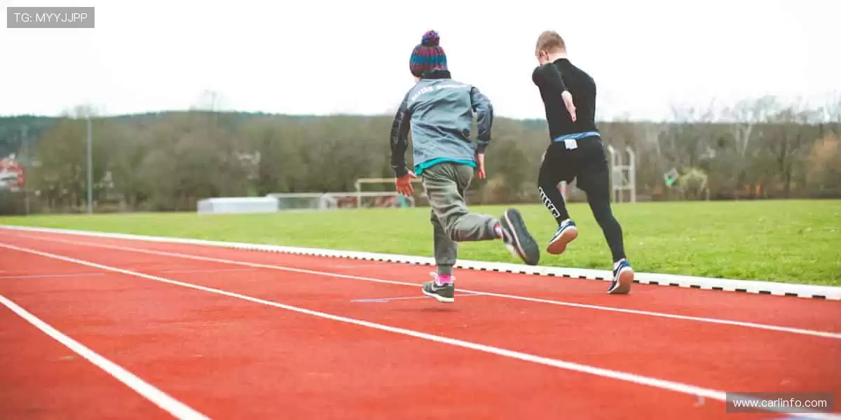 🎮 潮流装备,释放你的运动 DNA!👟